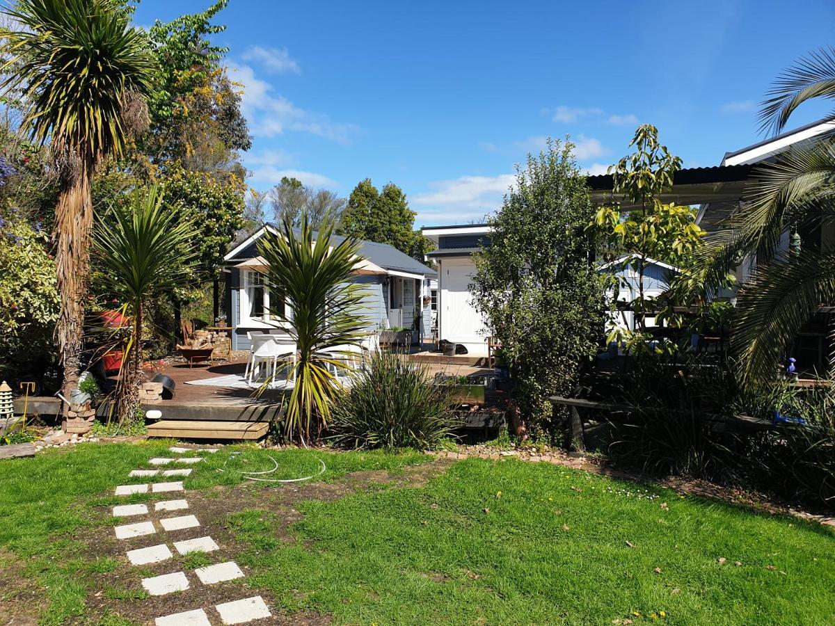 Cabins On Tudor Bed & Breakfast Motueka Esterno foto