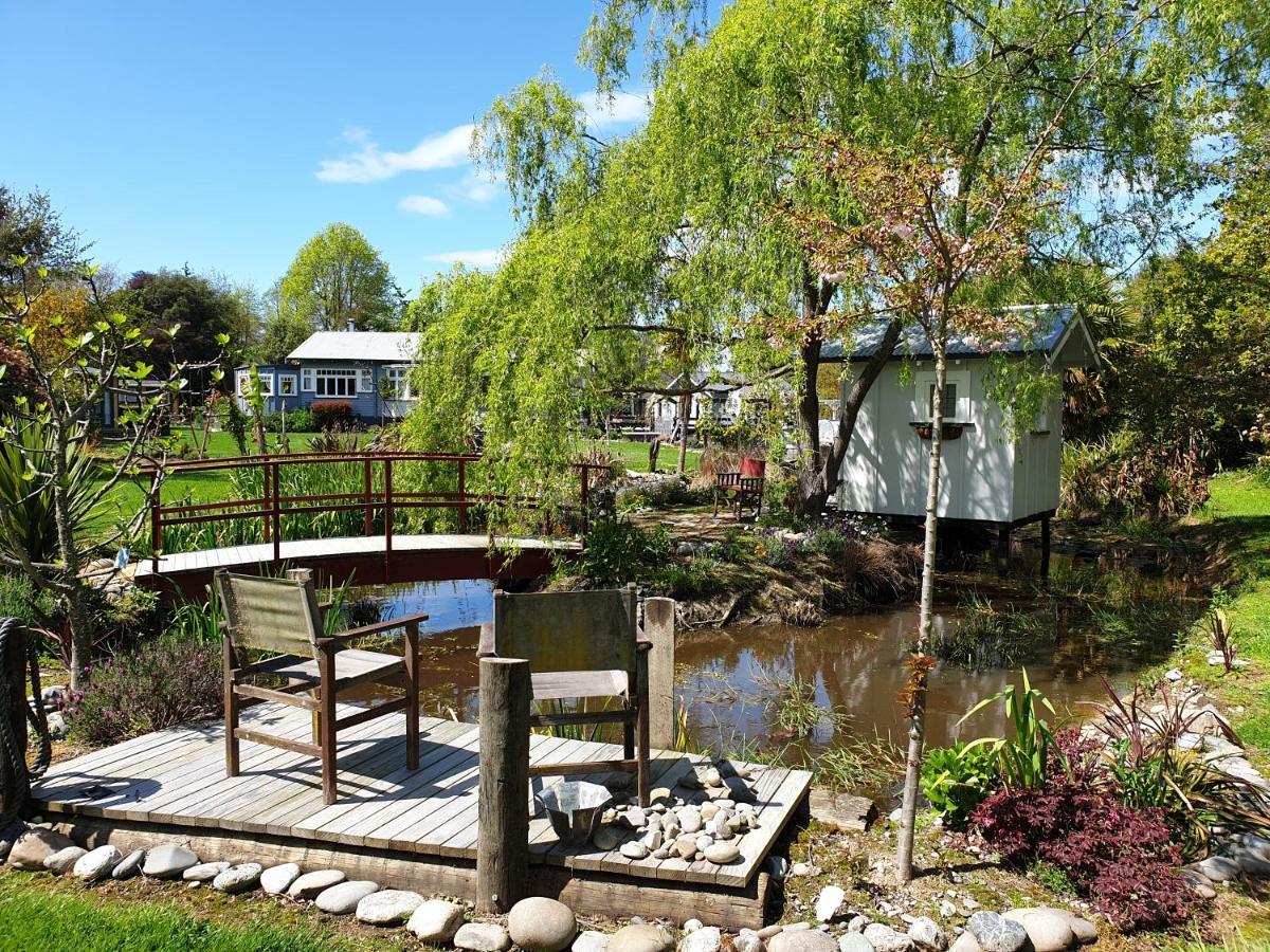 Cabins On Tudor Bed & Breakfast Motueka Esterno foto